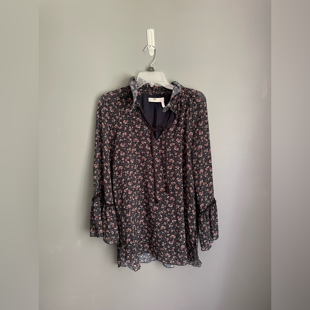 See By Chloe Black Floral Tie-Neck Ruffle Blouse